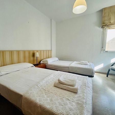 Guest House Teatinos Málaga Kültér fotó